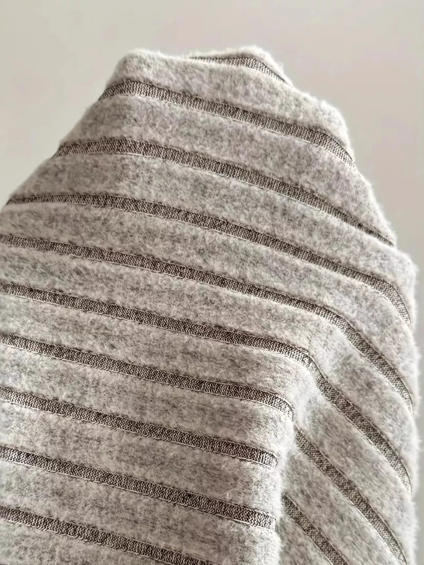 1448b71f5f264a3a80e5cac89e5e0950-Max-Origin