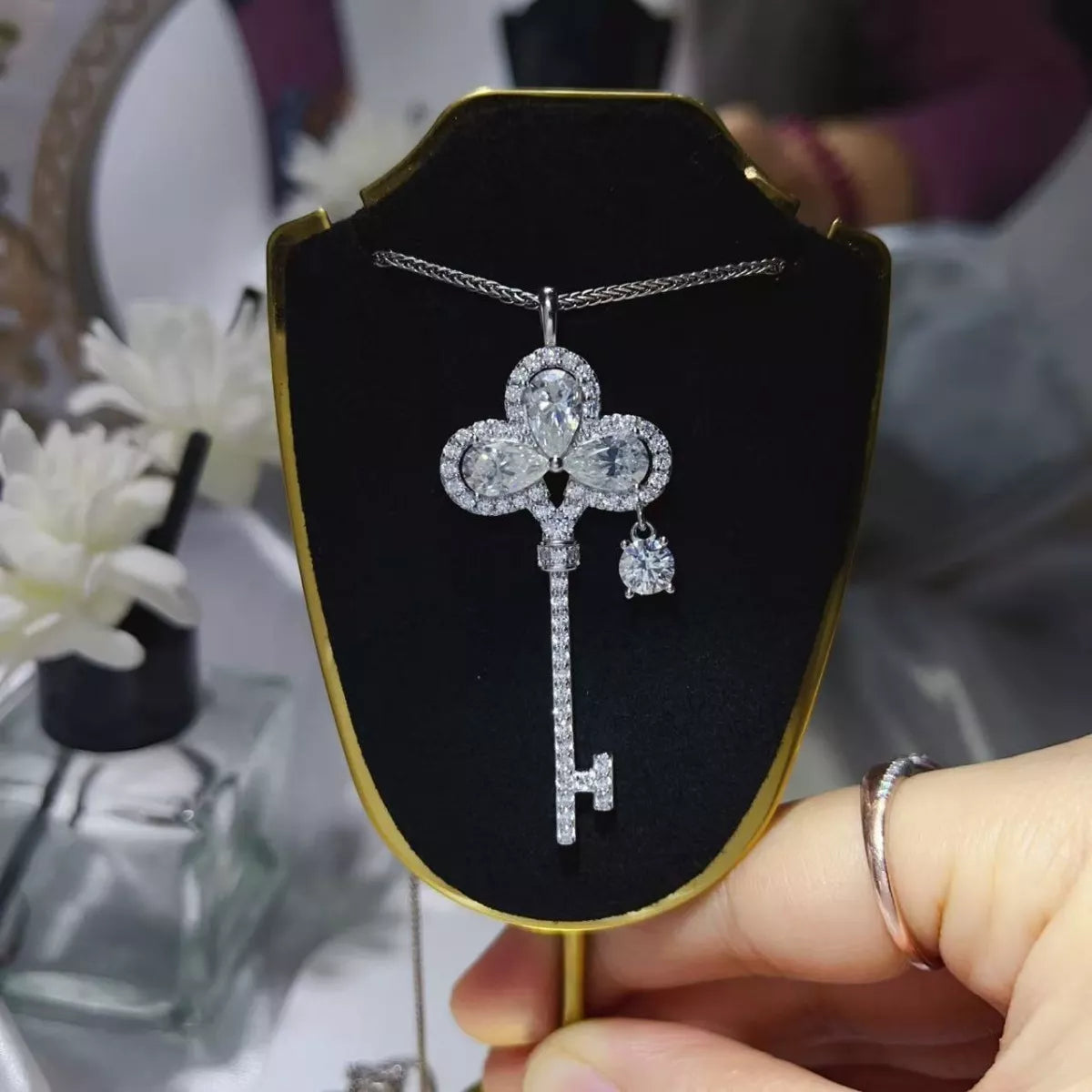 1ab228a9-efa2-4076-b5e3-32e43a879c01-Max-Origin