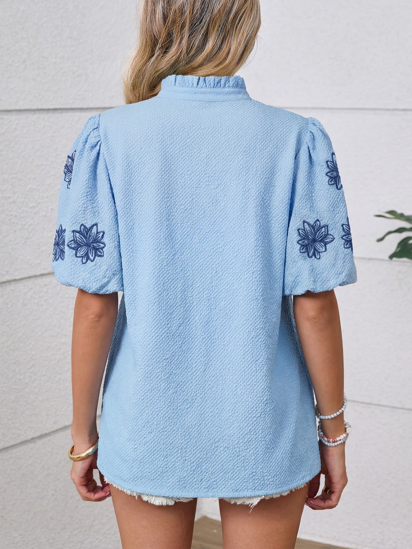 8db0b7a7-1c8f-4a5a-b067-e0d1a8e2a3b0-Max