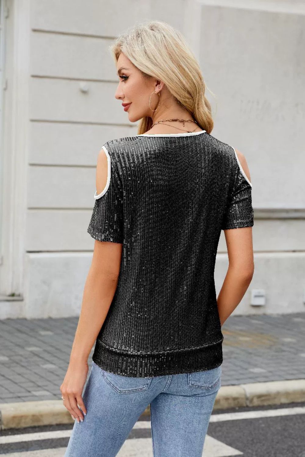 e3960e7f-58fe-4f74-9dfa-4dcec881b953-Max